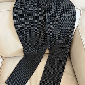 GAP Black and White Skinny Pant